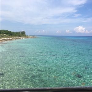 Meet your Posher, Farah