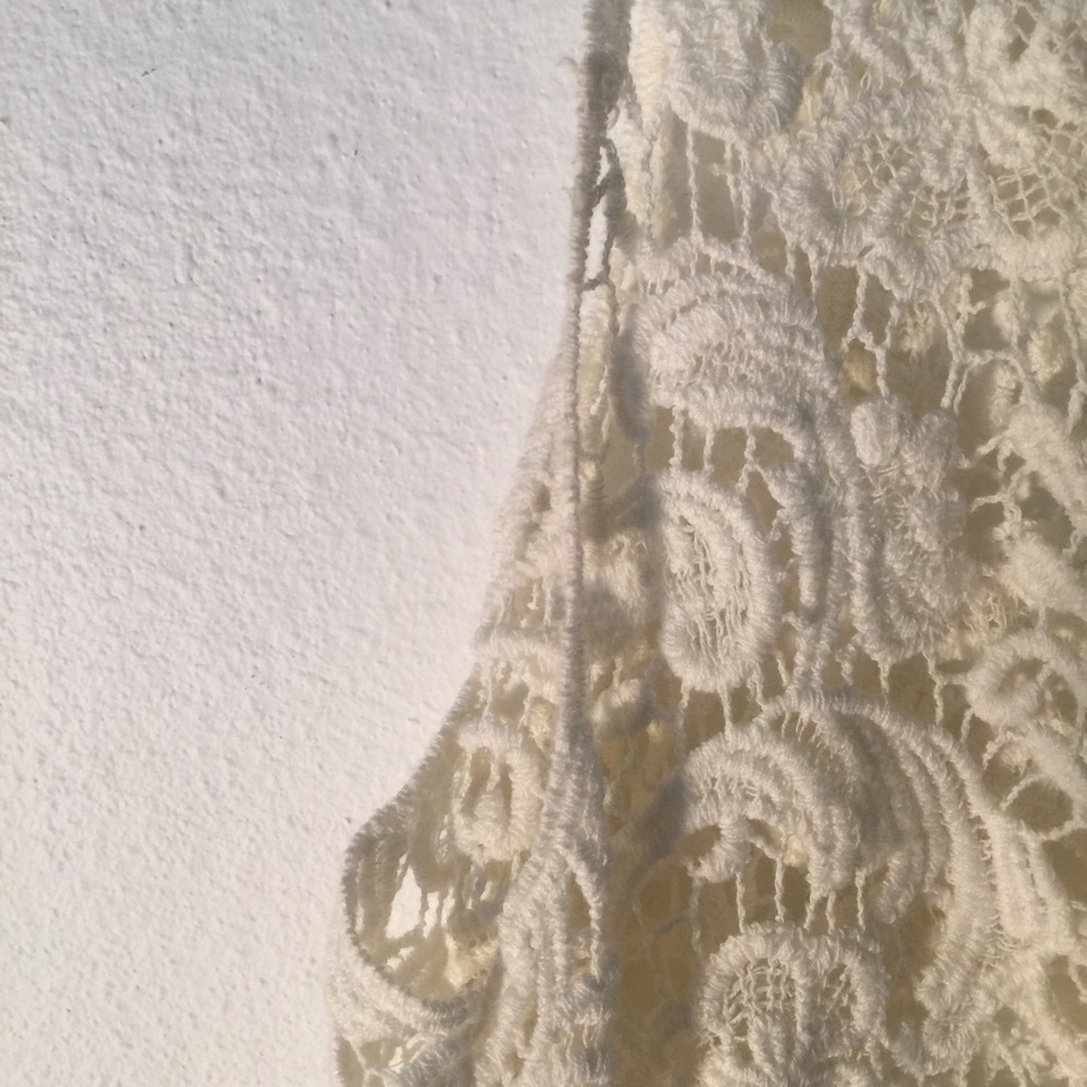 Thread Top - Picture 3 of 3