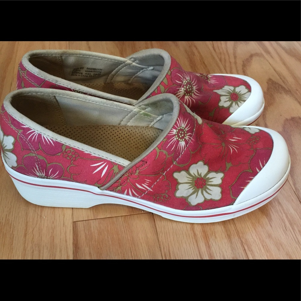 Dansko Floral Clogs