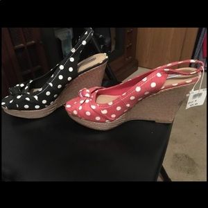 American eagle sandals