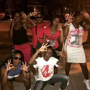 Meet your Posher, Juanita