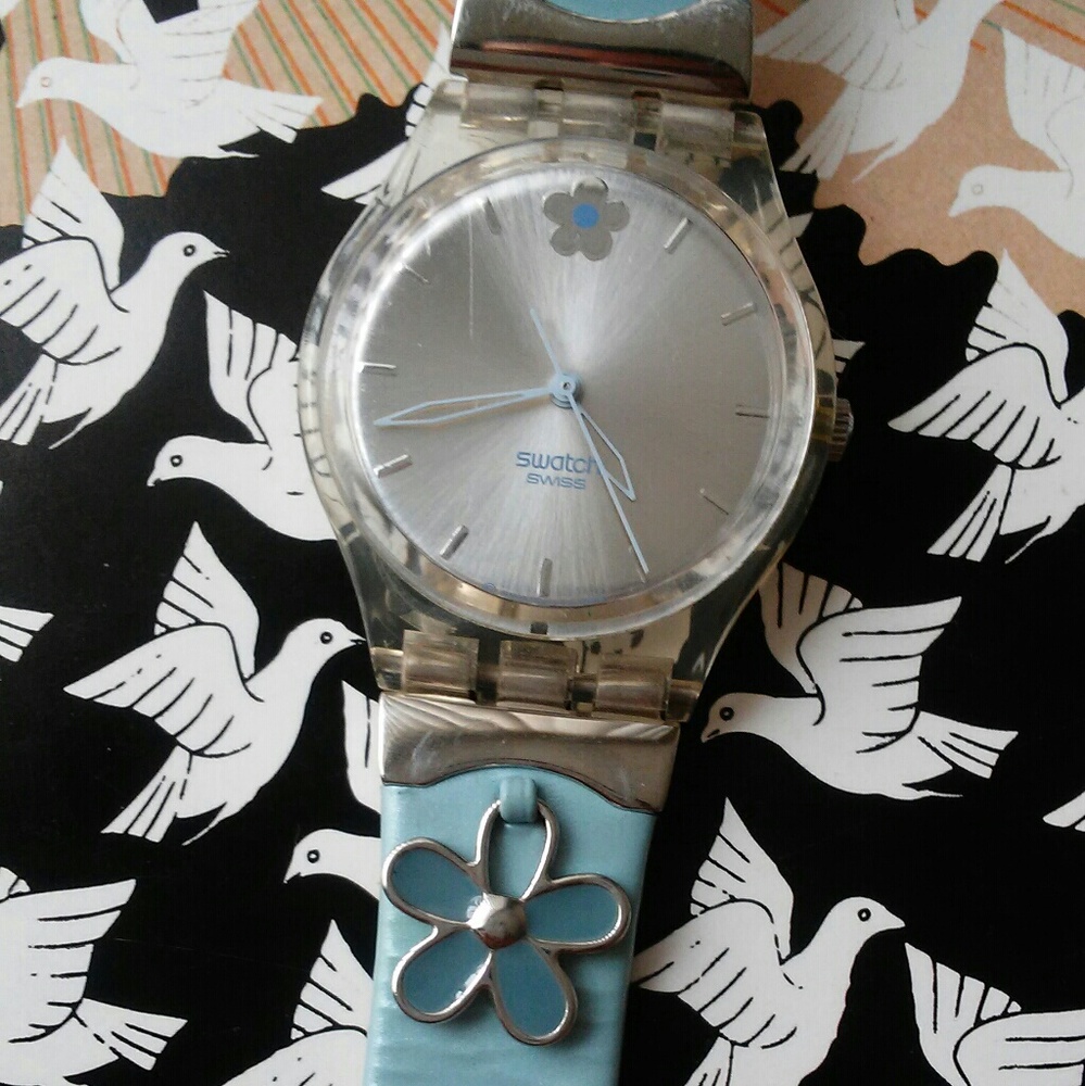 Retro Daisy Swatch Watch w/ Leather Band