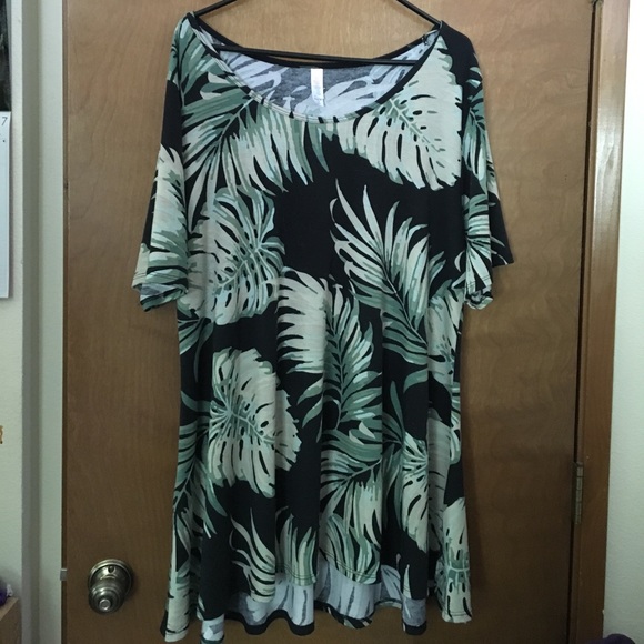 5 piece LULAROE BUNDLE.  EUC. - Picture 1 of 5