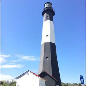 Meet your Posher, Monae