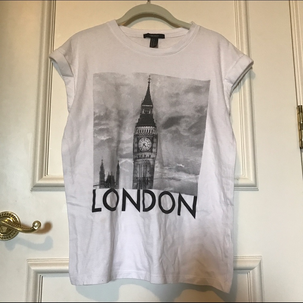 London Graphic Tee