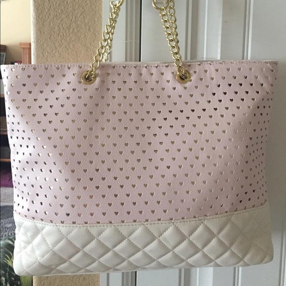 🌸NWT! BETSEY JOHNSON BLUSH TOTE - Picture 3 of 5