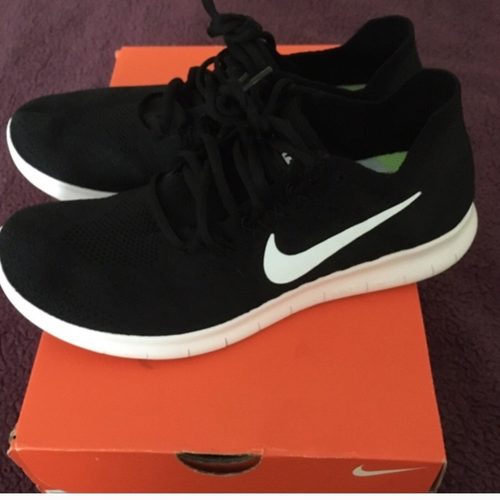 Nike free flyknit 2017