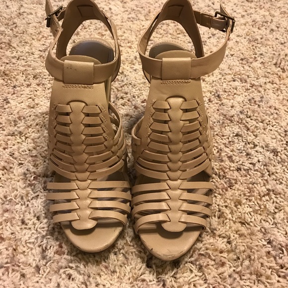 Charlotte Russe stacked heels - Picture 2 of 8