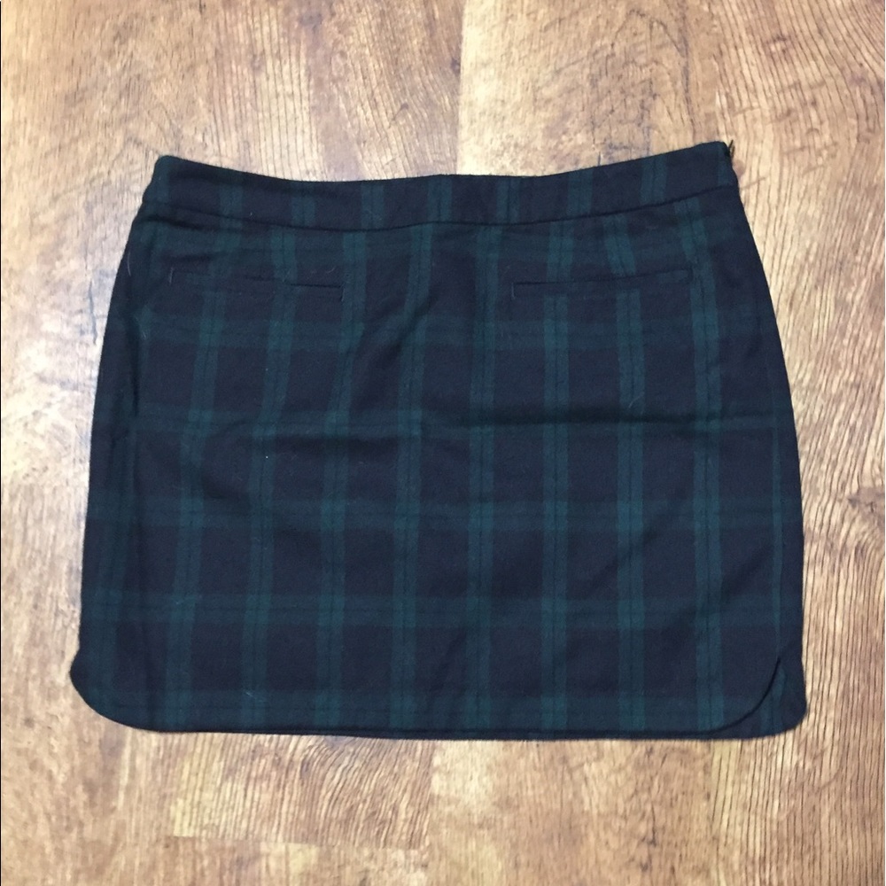Gap mini skirt