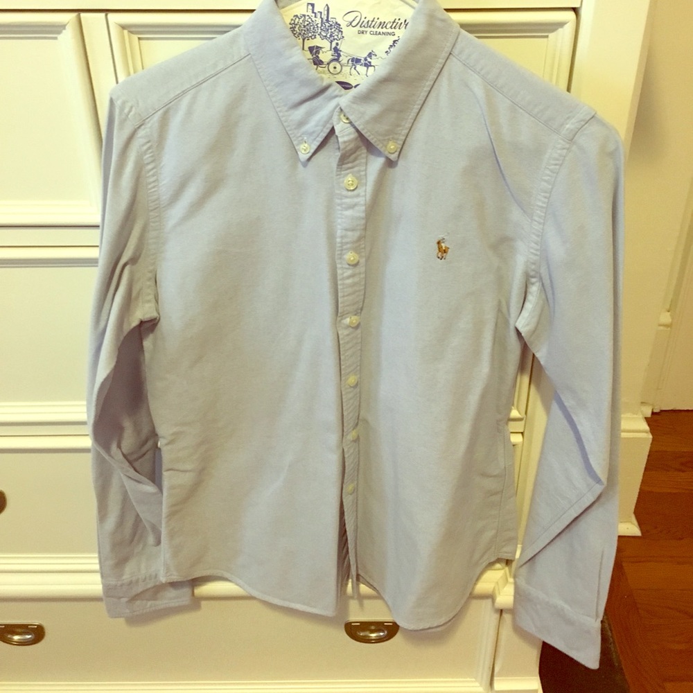 Women's blue button up