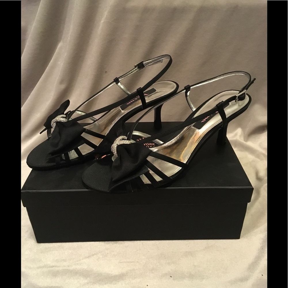 NINA shoes black luster heels