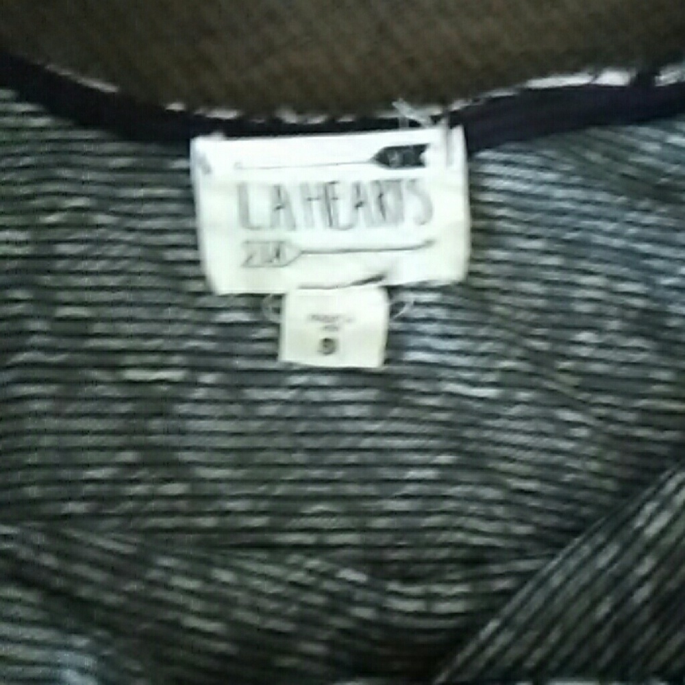 Crop top - Picture 2 of 2