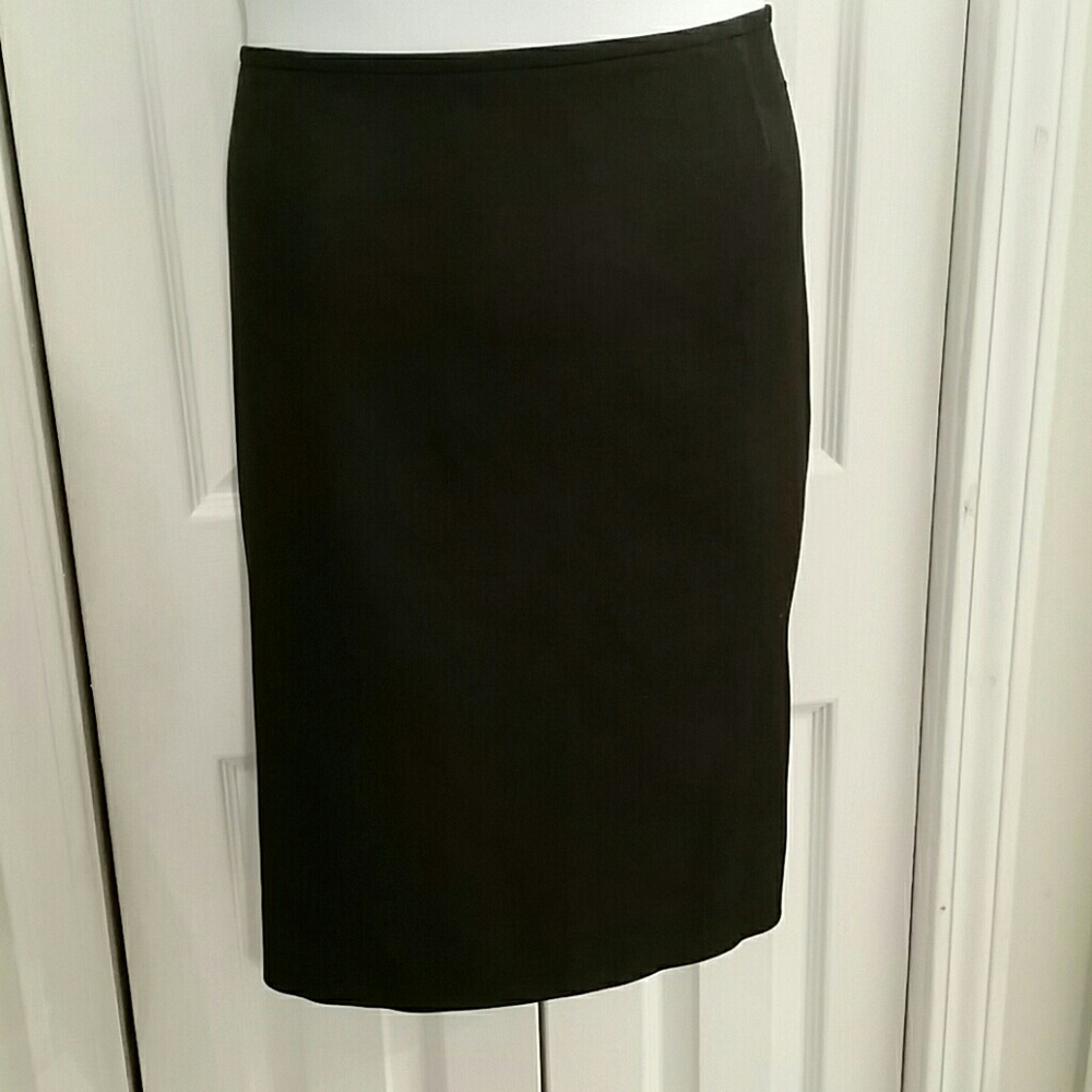 Charcoal pencil skirt - Picture 2 of 6