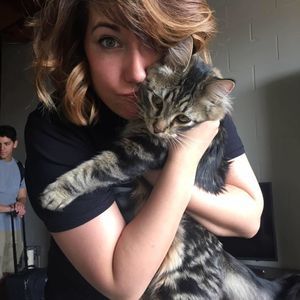 Meet your Posher, Angela