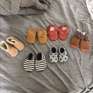 Lot of baby shoes moccasins sandals uggs