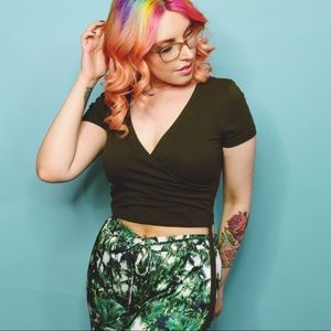 Forever 21 Tops - Olive Green Crop Top Forever 21 Tops - Olive Green Crop Top