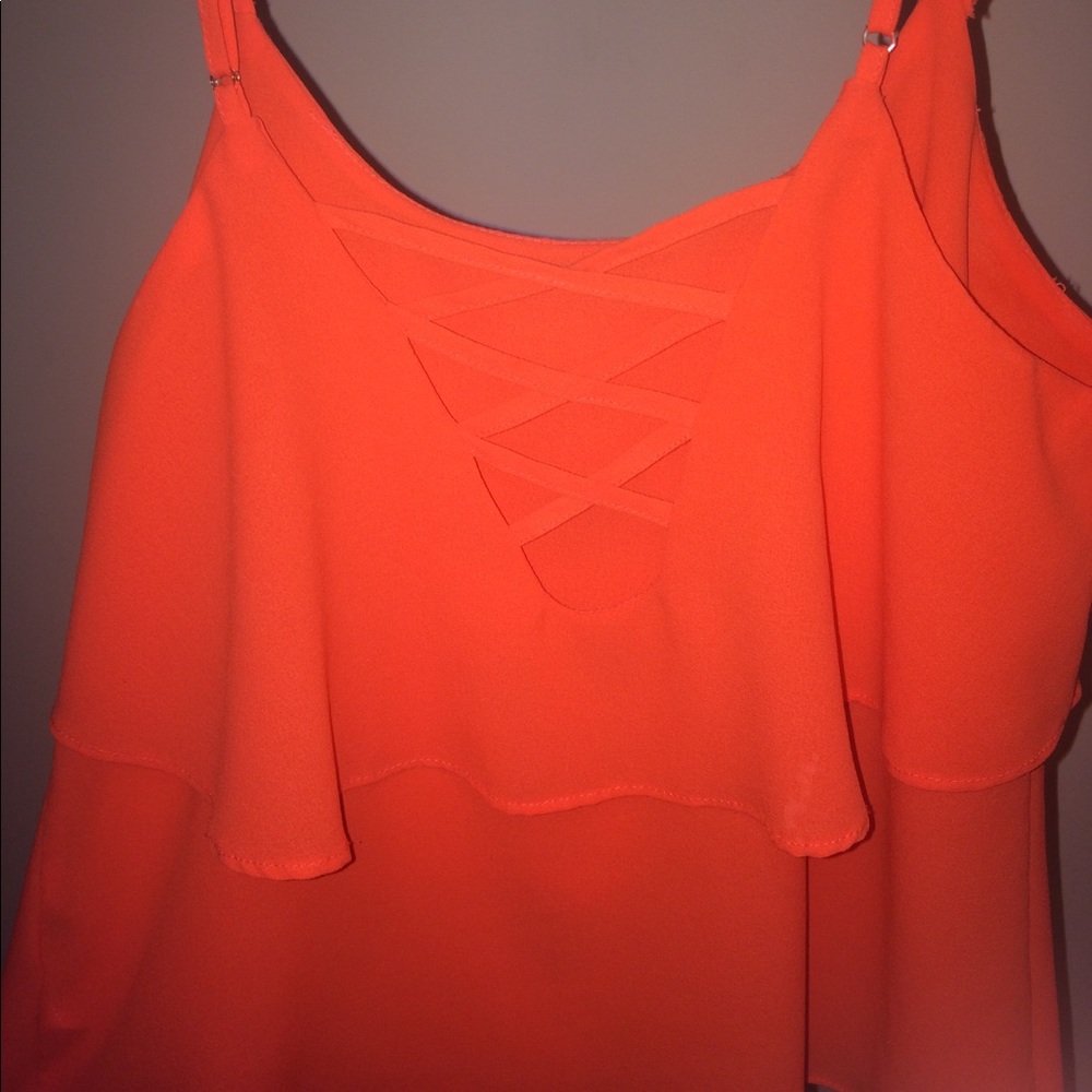 Two Layer Tank Top - Picture 2 of 3