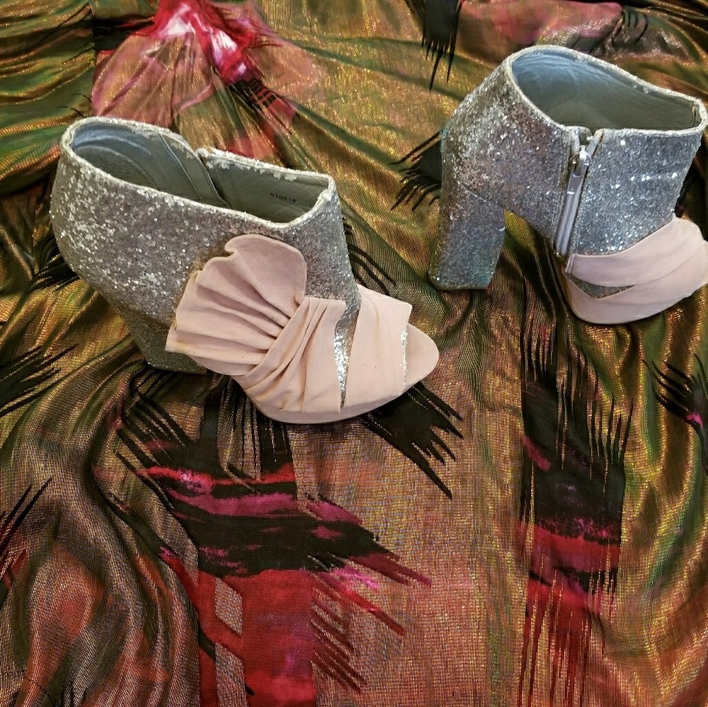 Glitter shoes