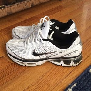 Nike Shoes Nike Tailwind 209 Poshmark