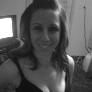 Meet your Posher, Adrienne