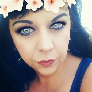 Meet your Posher, Mandy