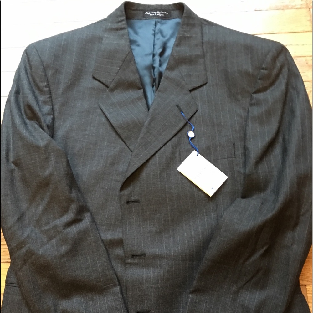 Men's Suit.  Brand new with tags.