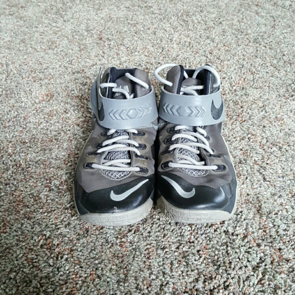 lebron-8 - Picture 2 of 5