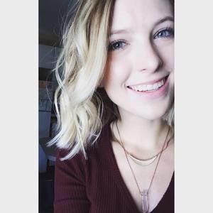 Meet your Posher, Camille