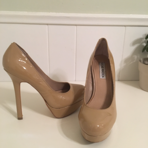 Steve Madden Nude Heels