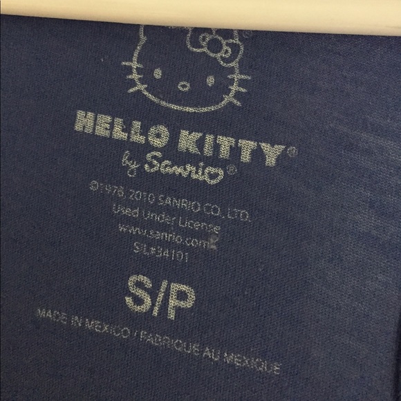 Hello Kitty Tank Top - Picture 3 of 4