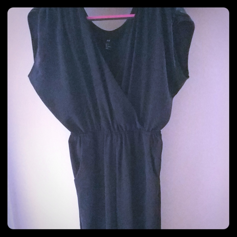 Very sexy H&M jumper black w pockets