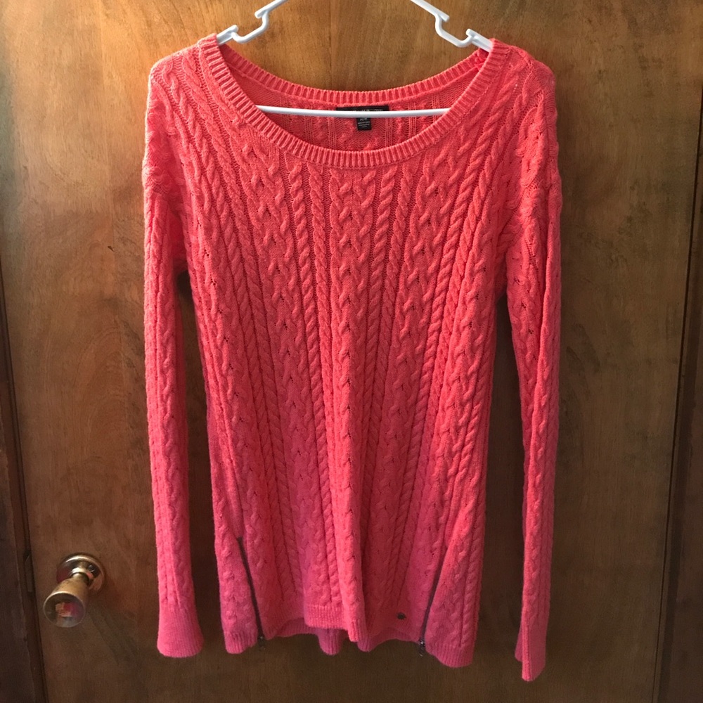 (Brand New) American Eagle Outfitters Sweater