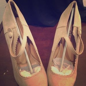 Just fab heels🚨🚨 ITEM for SALE🚨🚨