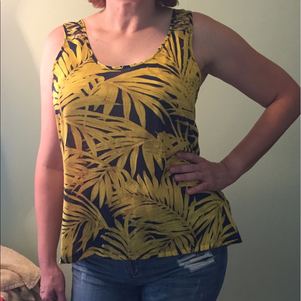 H&M NavyBlue&Gold PalmTree Tank (OFFERS WELCOME:))