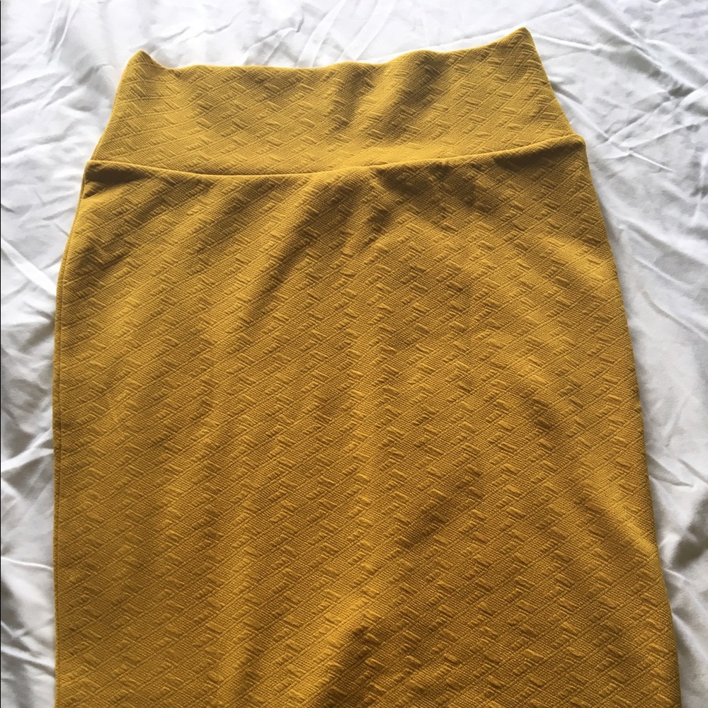 Lularoe skirt