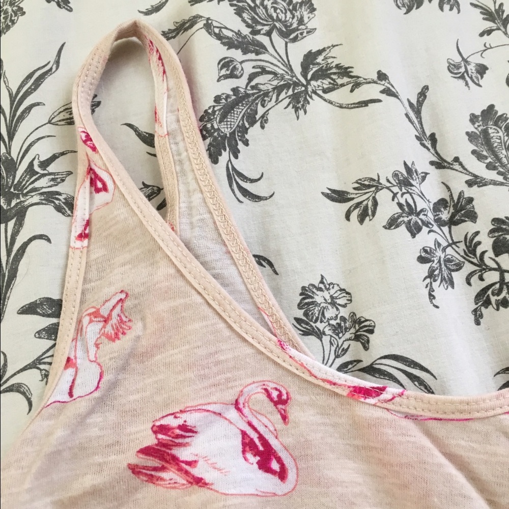Pink Swan tank top - Picture 2 of 2