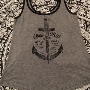 Medium Obey tank