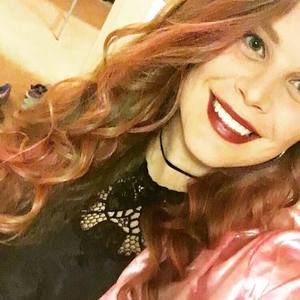 Meet your Posher, Daphne