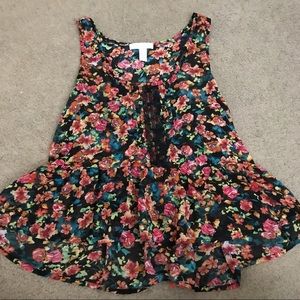 Floral top