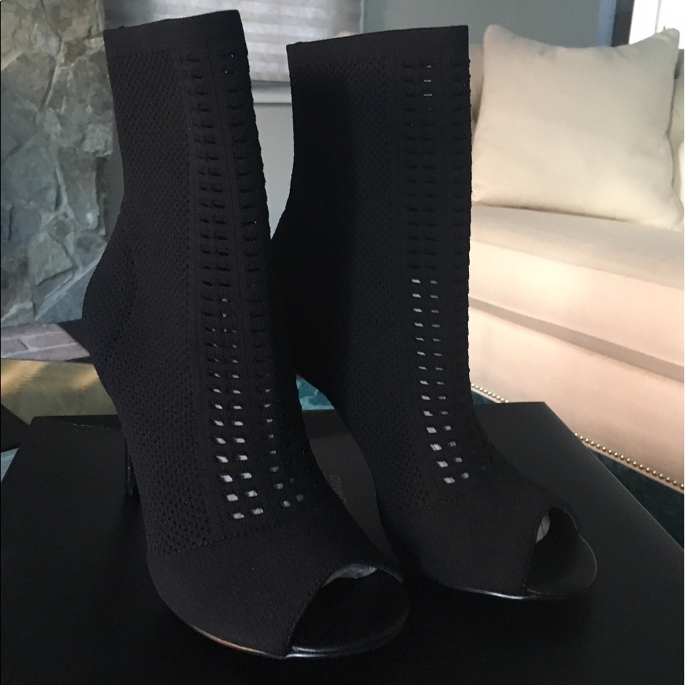 {{SOLD}} Stretch knit peep toe shoes. Brand new!