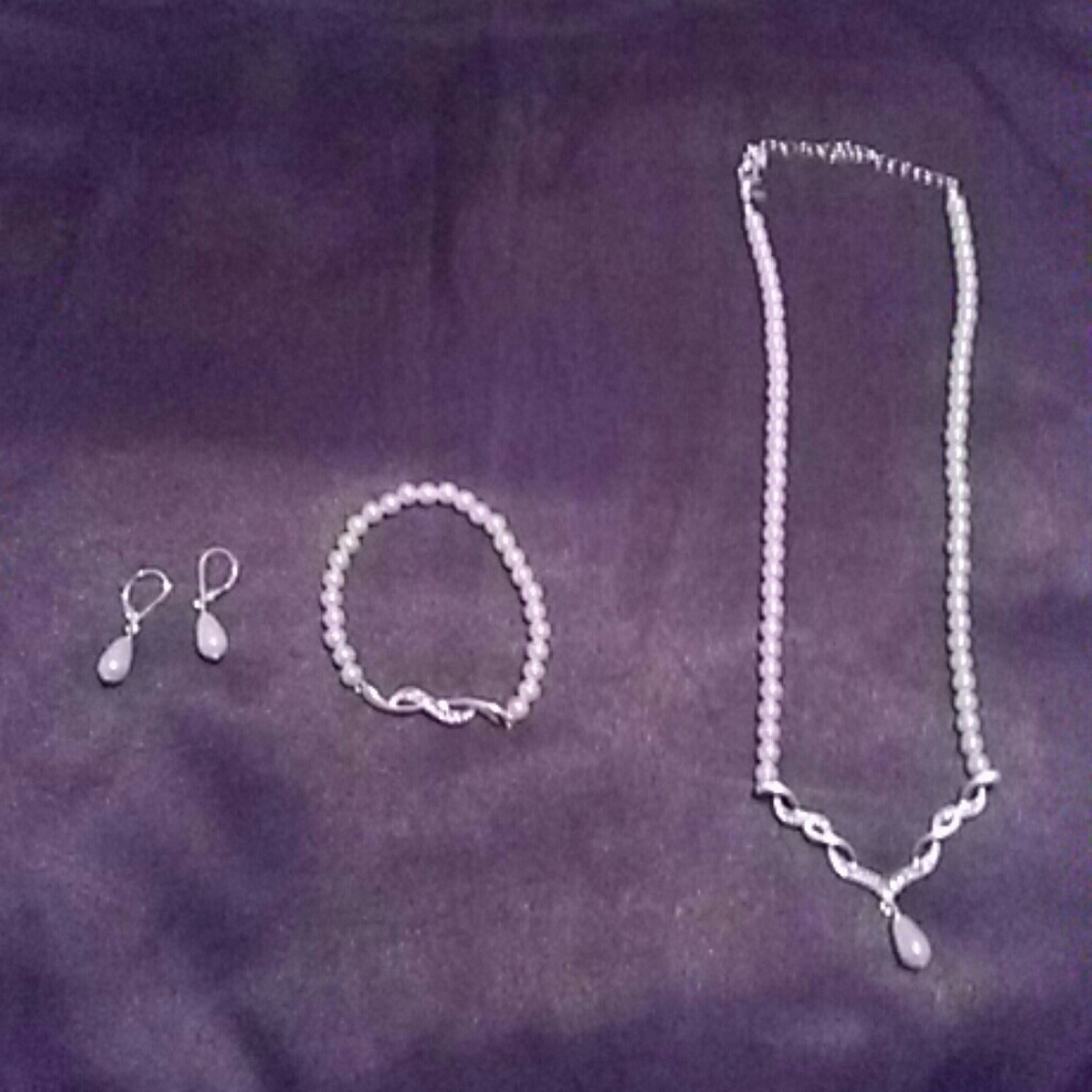 Pearlesque 3 piece