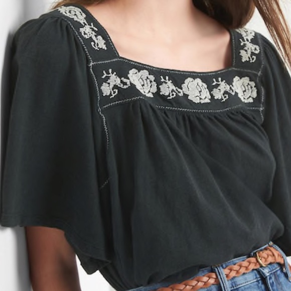 🎉HP🎉 XXL Gap 100% soft cotton top 06/25/19 - Picture 4 of 8