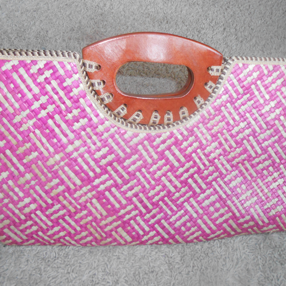 ❣️SOLD❣️ Straw Summer PINK Handbag/Clutch NEW
