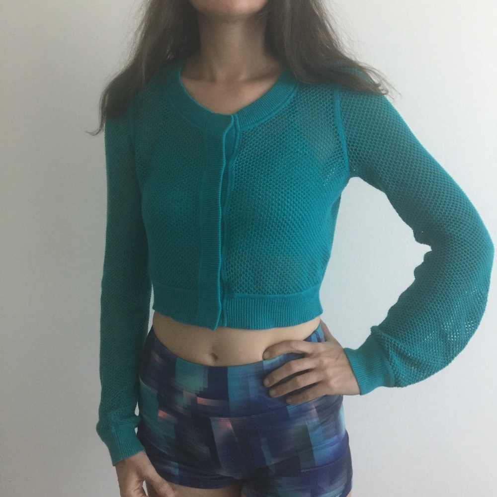 Theory green cropped sweater sale!