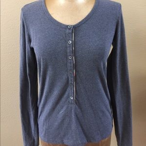 Long sleeved fitted Burberry tshirt.