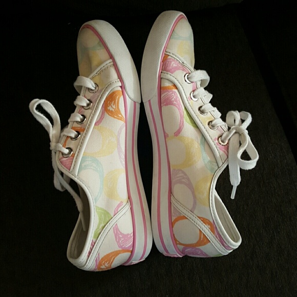 Coach Sneakers EUC!! - Picture 3 of 6