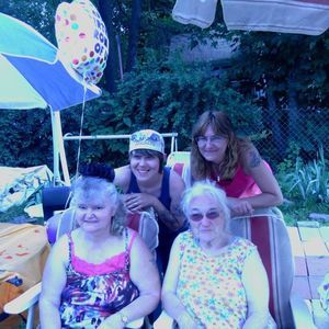 Meet your Posher, Ronda