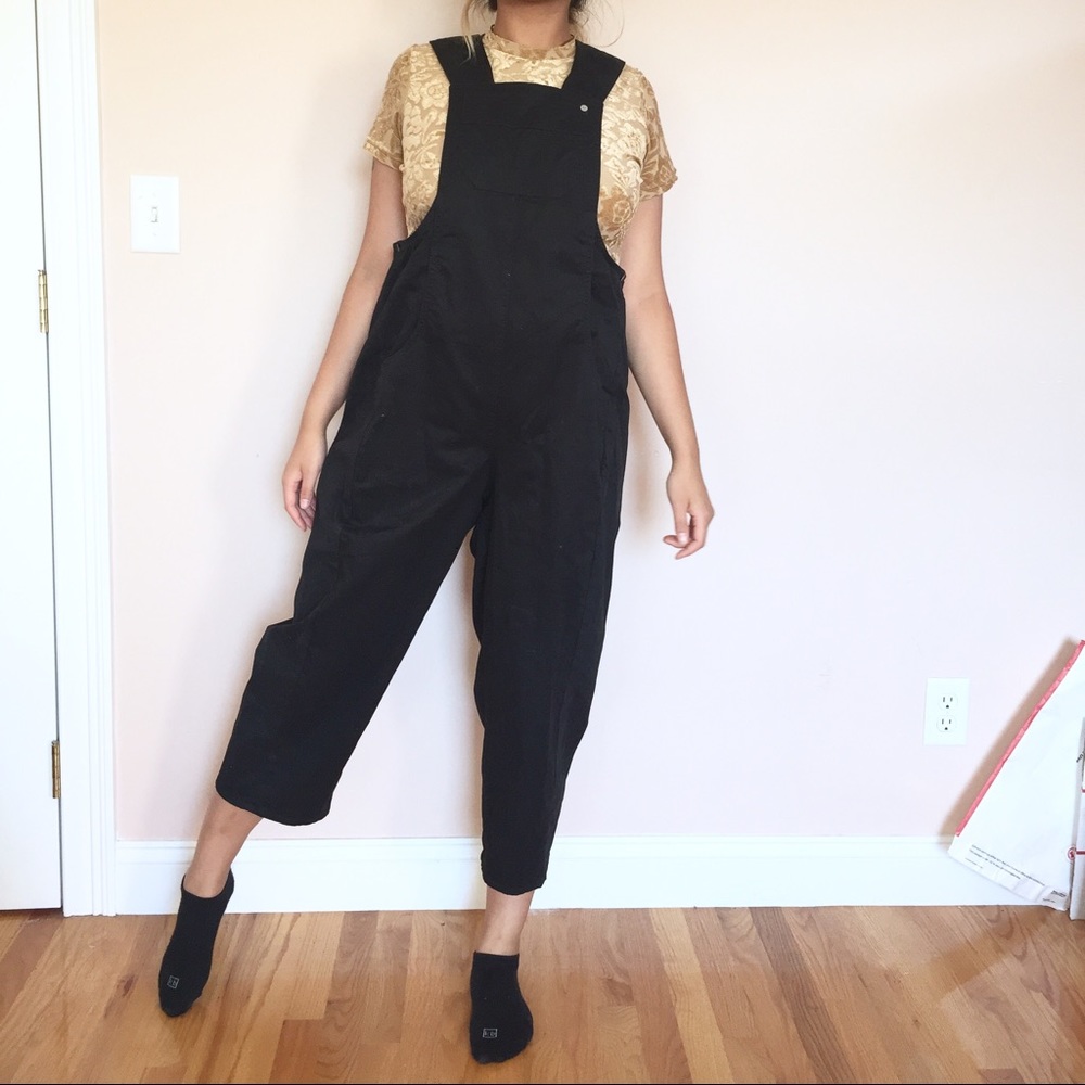 ❌SOLD❌urban outfitters new black overalls