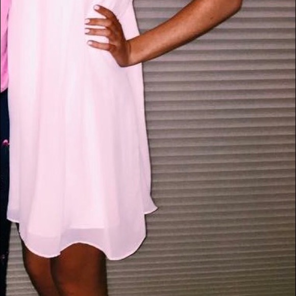 BCBG White Shift Dress - Picture 5 of 5