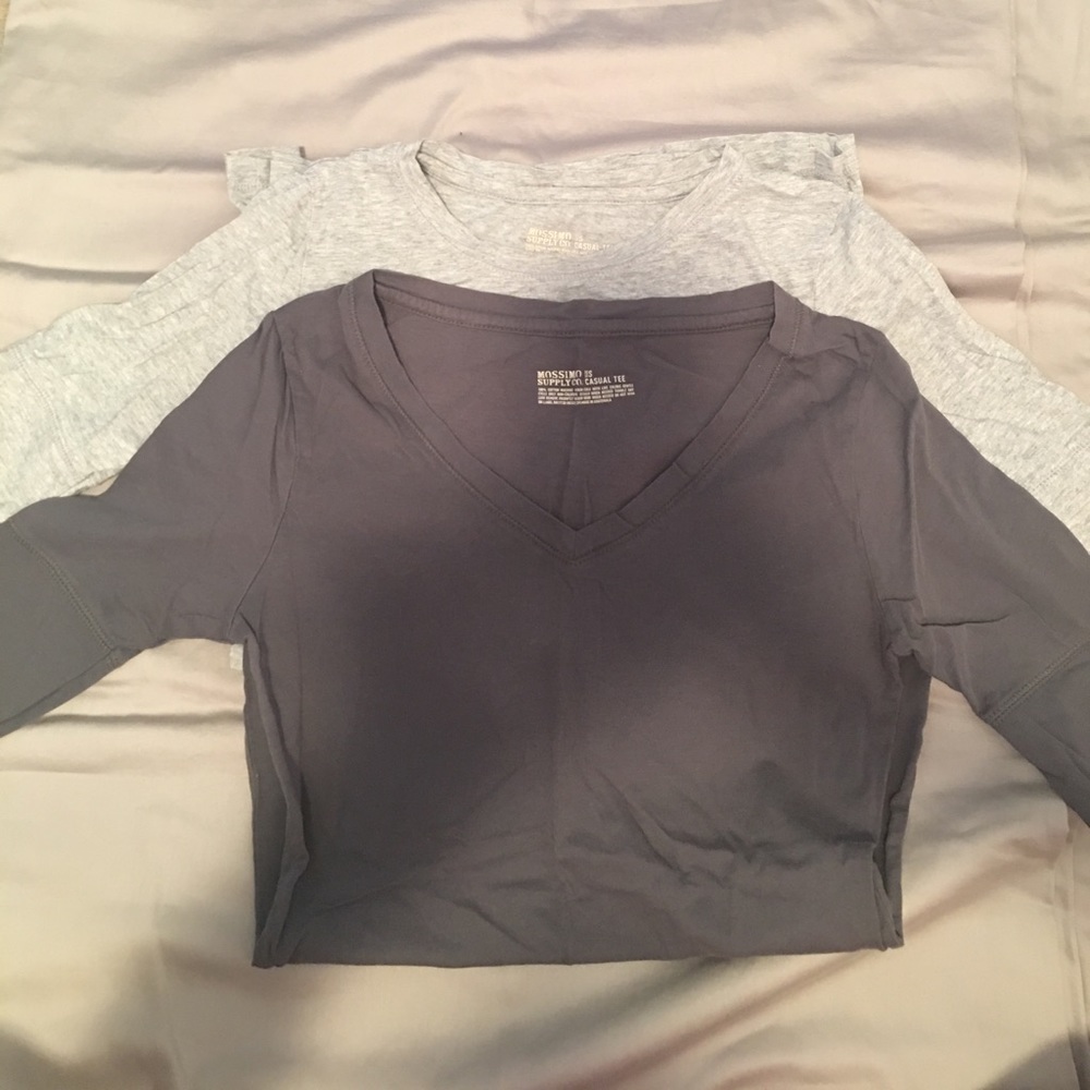 Bundle of 2 short sleeve shirts